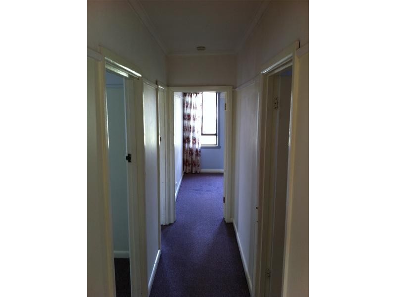 25 Deakin Crescent, Dandenong North VIC 3175