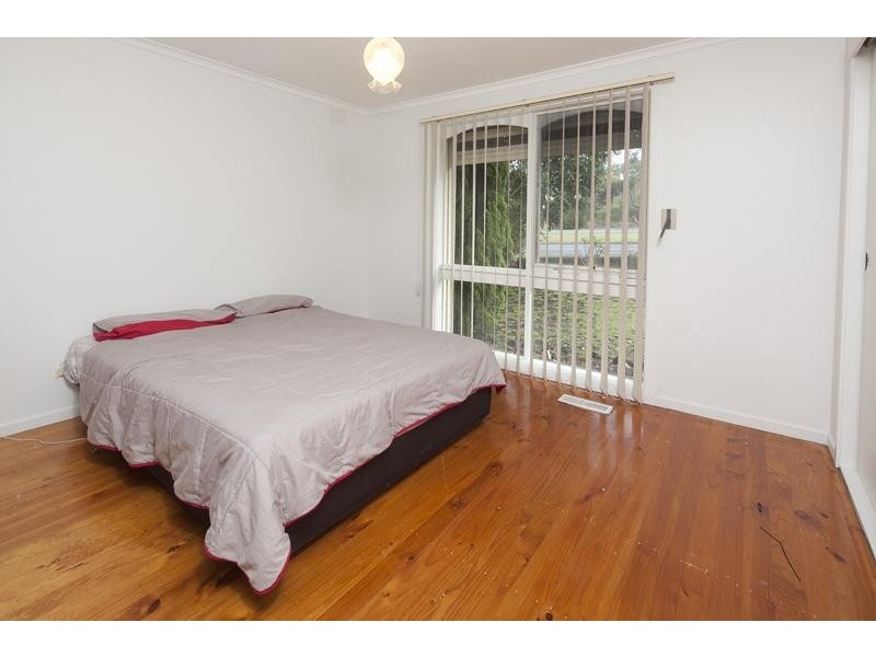 70 Heatherton Road, Endeavour Hills VIC 3802