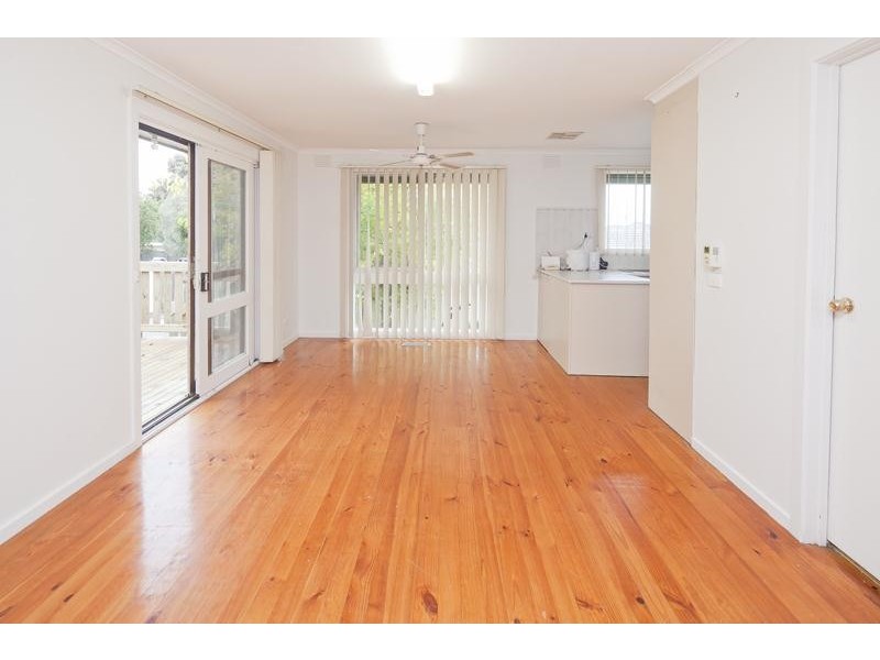 70 Heatherton Road, Endeavour Hills VIC 3802