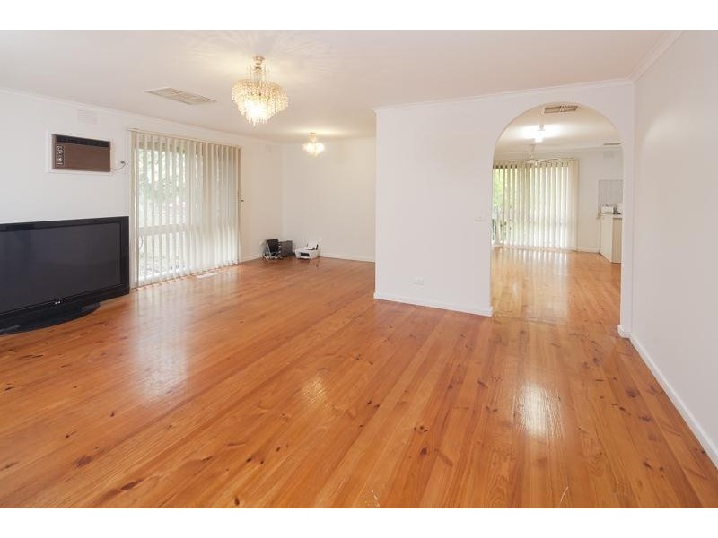 70 Heatherton Road, Endeavour Hills VIC 3802