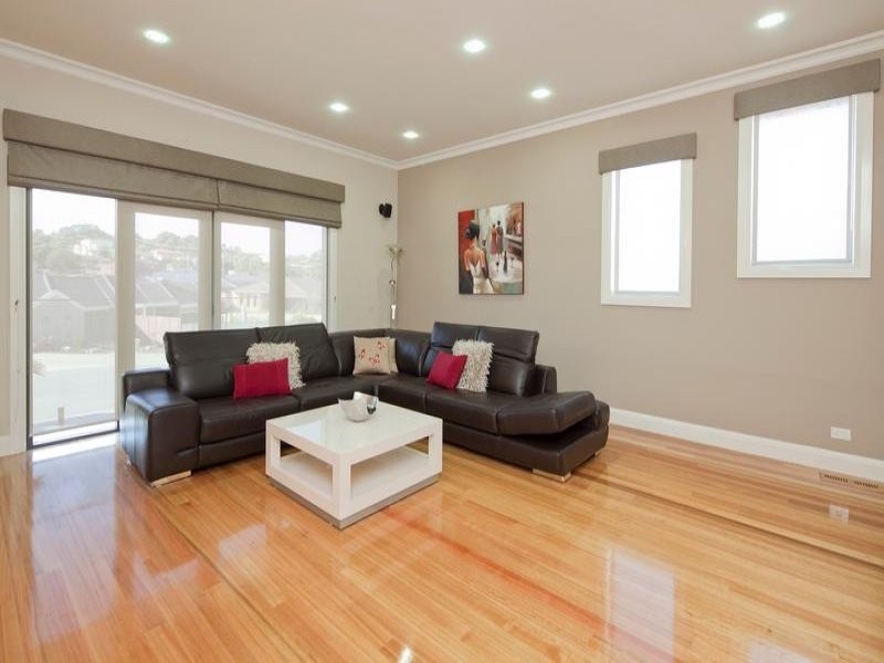 15 Orbison Court, Endeavour Hills VIC 3802