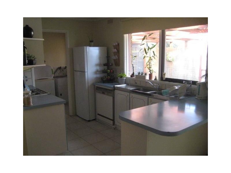 8 Wycombe Rise, Hampton Park VIC 3976