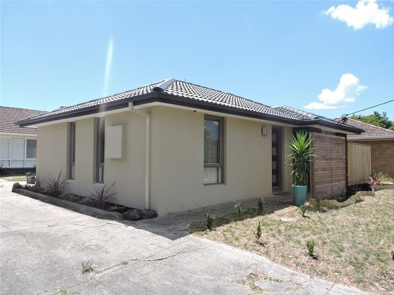 1/113 Clow Street, Dandenong VIC 3175