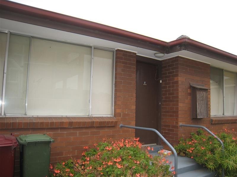 2/12 William Avenue, Dandenong VIC 3175