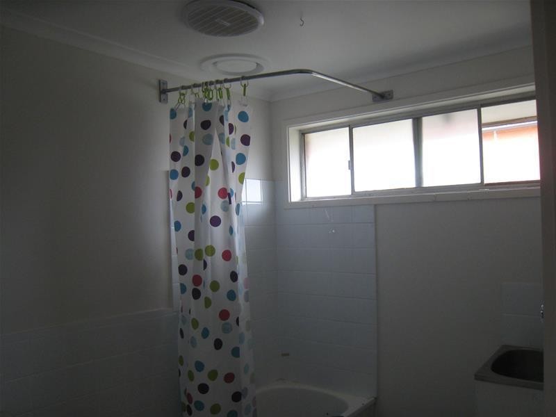 2/12 William Avenue, Dandenong VIC 3175