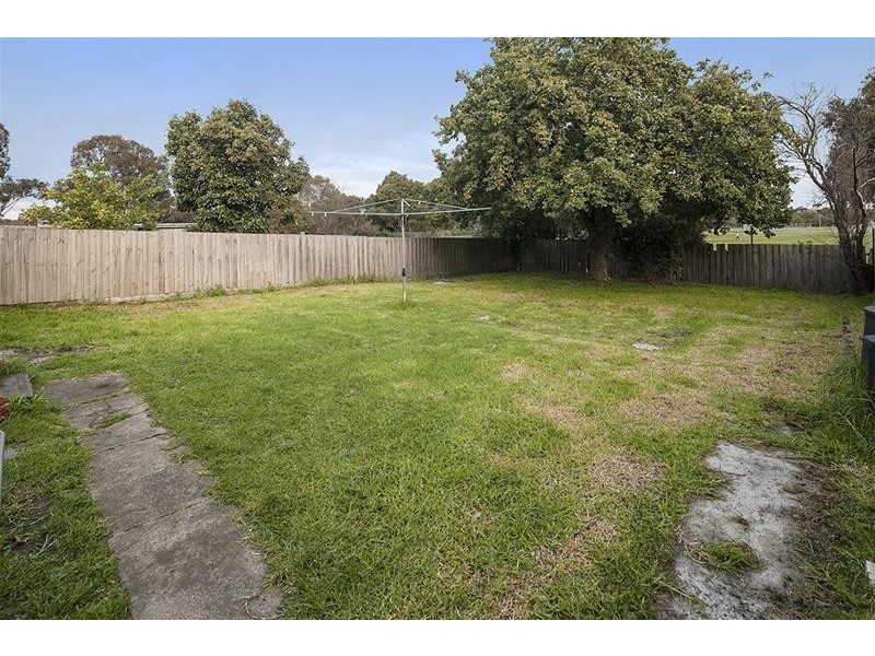 50 Jesson Crescent, Dandenong VIC 3175