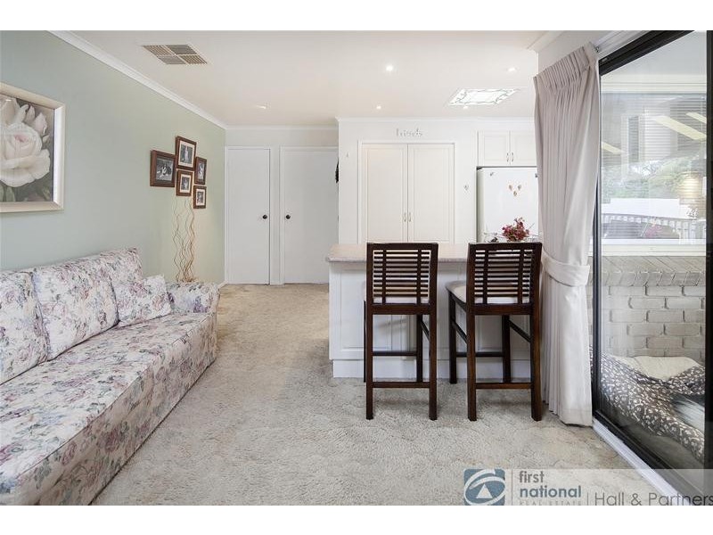 47 John Fawkner Drive, Endeavour Hills VIC 3802