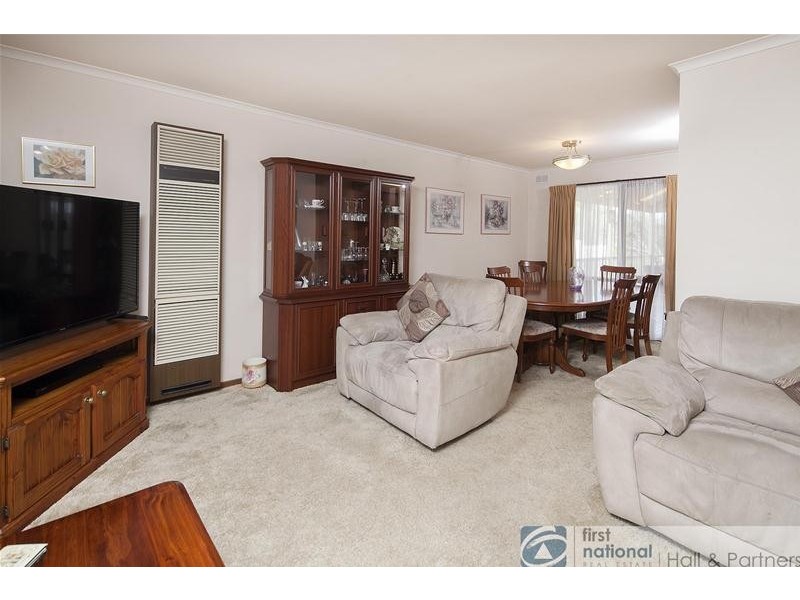 47 John Fawkner Drive, Endeavour Hills VIC 3802