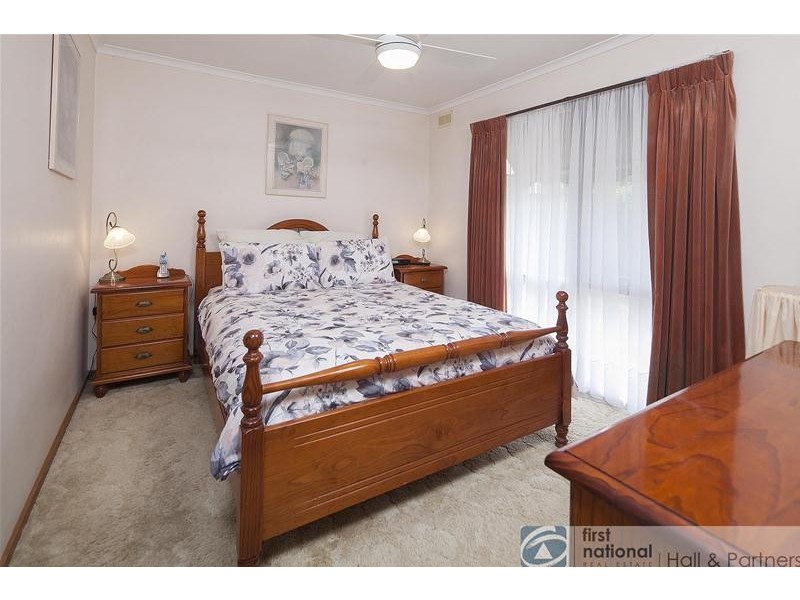 47 John Fawkner Drive, Endeavour Hills VIC 3802