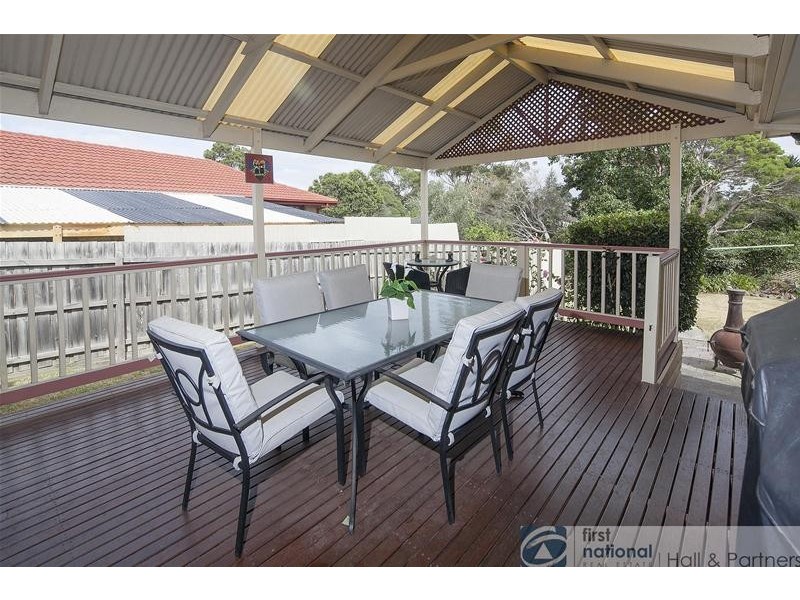 47 John Fawkner Drive, Endeavour Hills VIC 3802