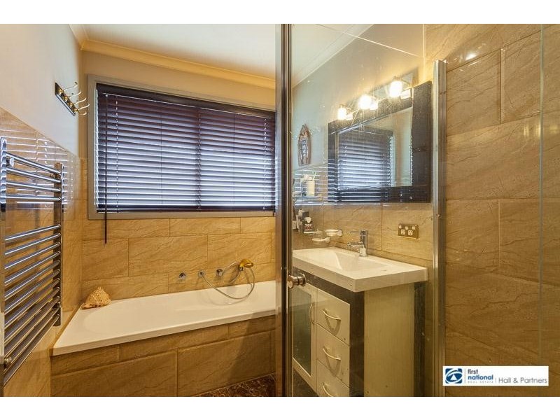 50 Downard Crescent, Dandenong North VIC 3175