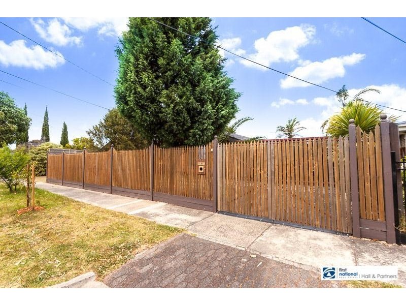 50 Downard Crescent, Dandenong North VIC 3175