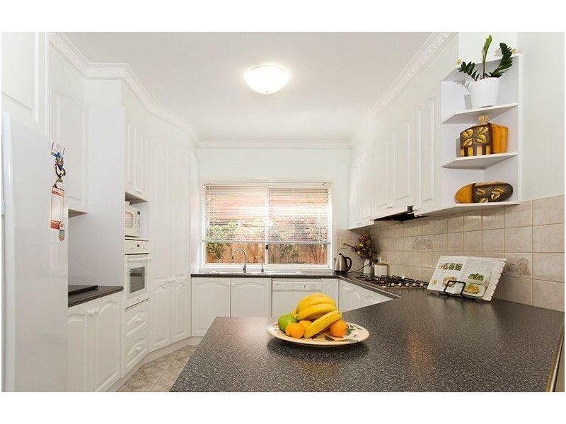 19 Vivienne Way, Berwick VIC 3806