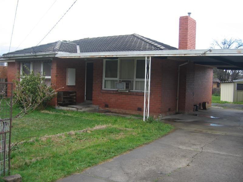 18 Second Avenue, Dandenong VIC 3175