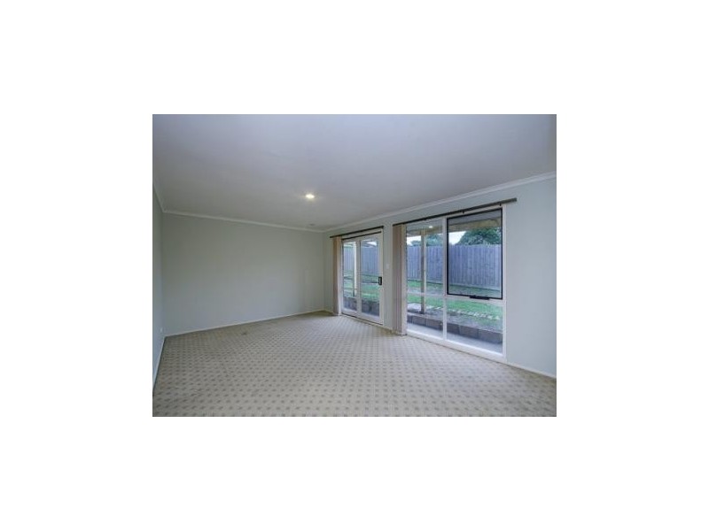 51 Franleigh Drive, Narre Warren VIC 3805