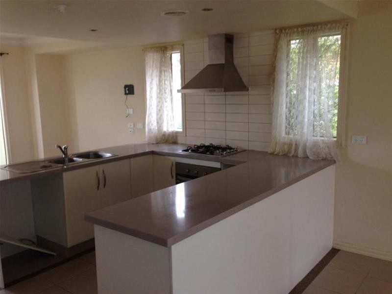 2/57 Hemming Street, Dandenong VIC 3175