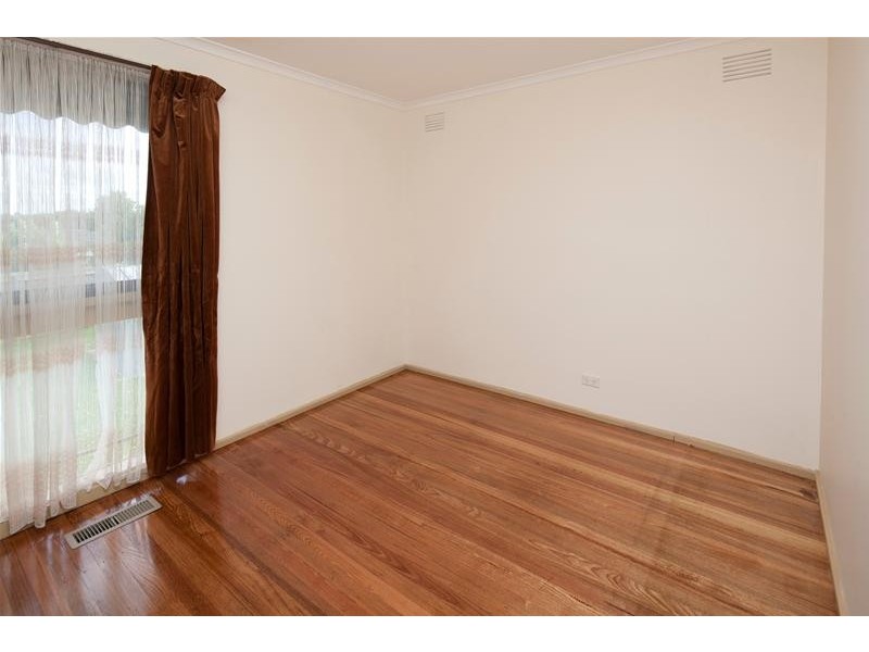 4 Sophie Court, Hallam VIC 3803