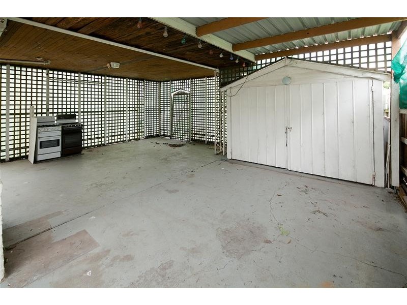 2 Lexton Avenue, Dandenong VIC 3175