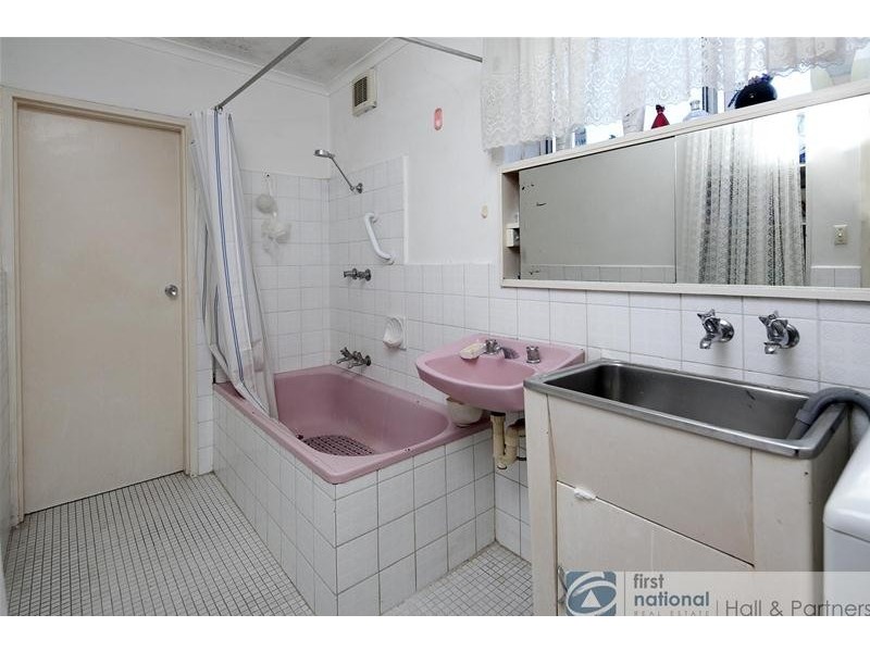 8/12 Stud Road, Dandenong VIC 3175