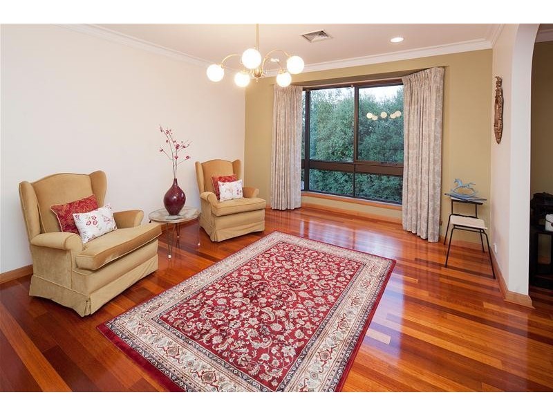 10 Cassin Court, Dandenong North VIC 3175