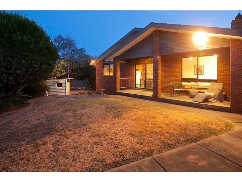 10 Cassin Court, Dandenong North VIC 3175