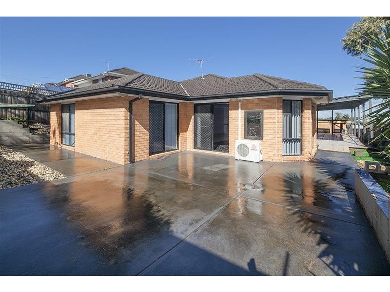 110 Reema Boulevard, Endeavour Hills VIC 3802