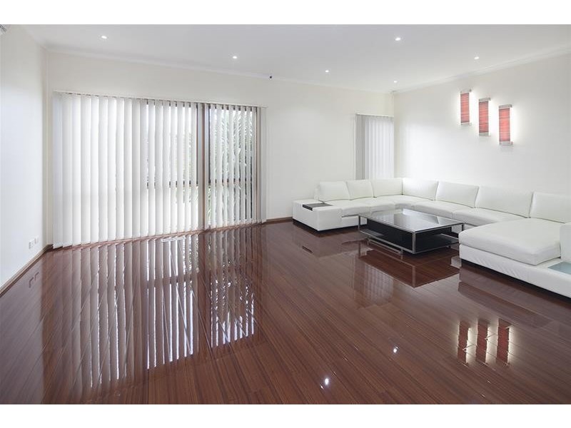 34 Granton Avenue, Endeavour Hills VIC 3802