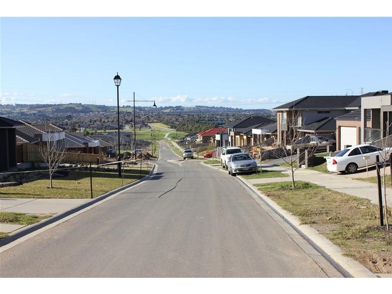 9 Avenview Drive, Narre Warren North VIC 3804