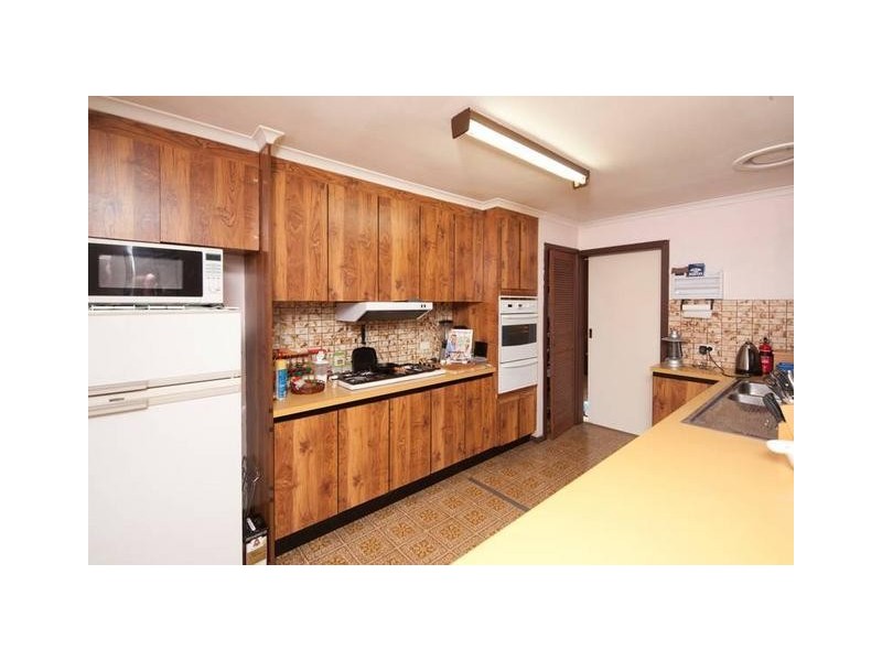 43 Maygrove Way, Mulgrave VIC 3170