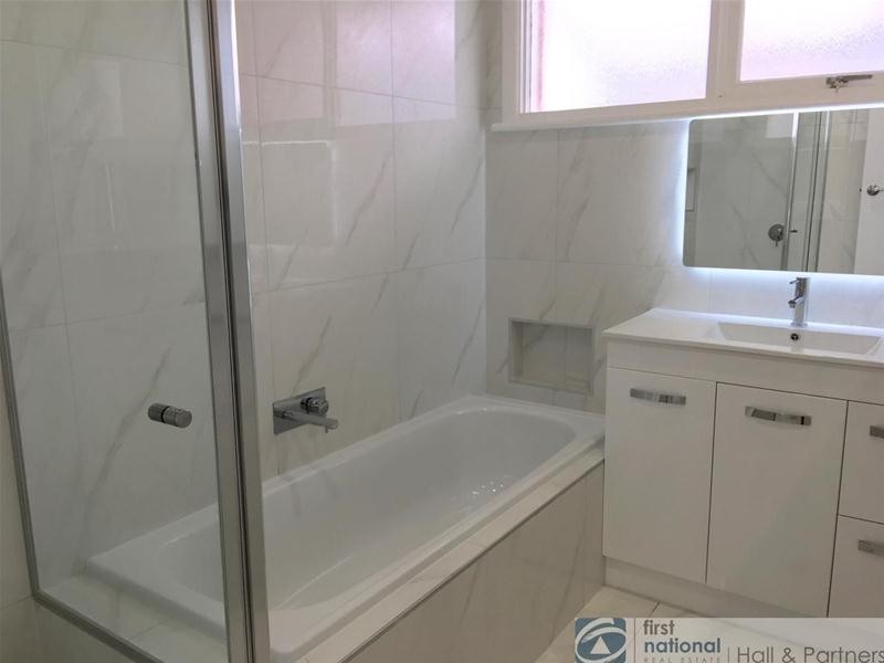 37 Boronia Avenue, Dandenong North VIC 3175