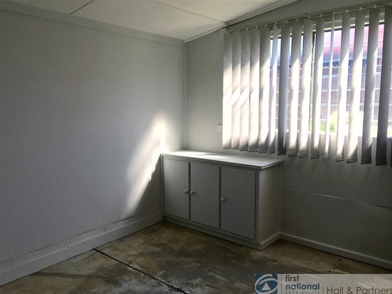 37 Boronia Avenue, Dandenong North VIC 3175