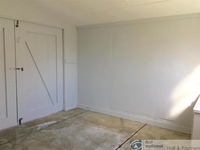 37 Boronia Avenue, Dandenong North VIC 3175