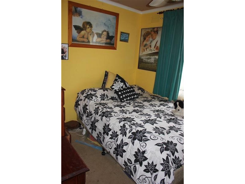 2 Albany Court, Endeavour Hills VIC 3802