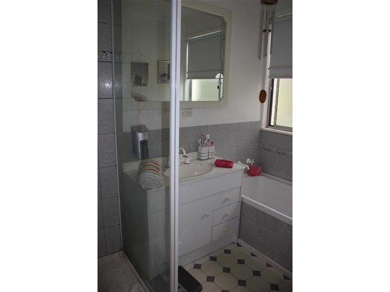 2 Albany Court, Endeavour Hills VIC 3802