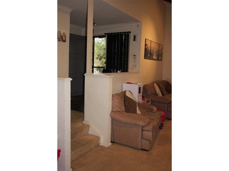 2 Albany Court, Endeavour Hills VIC 3802