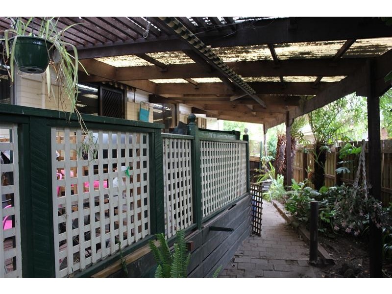 2 Albany Court, Endeavour Hills VIC 3802