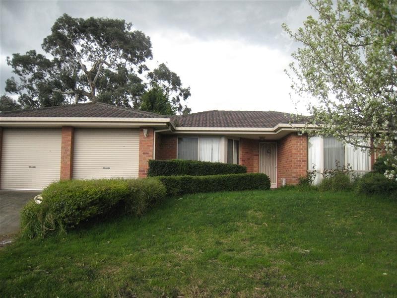 70 Botanical Grove, Doveton VIC 3177