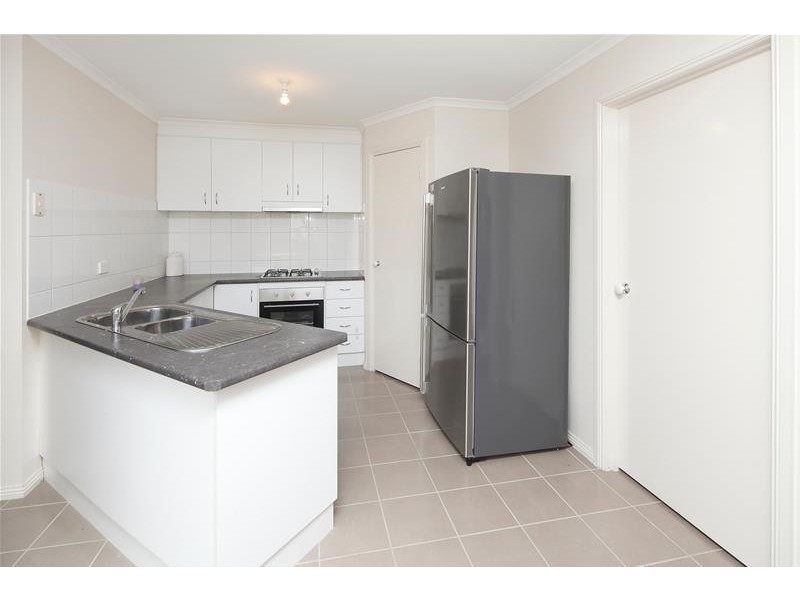 3/7 Prunus Grove, Doveton VIC 3177