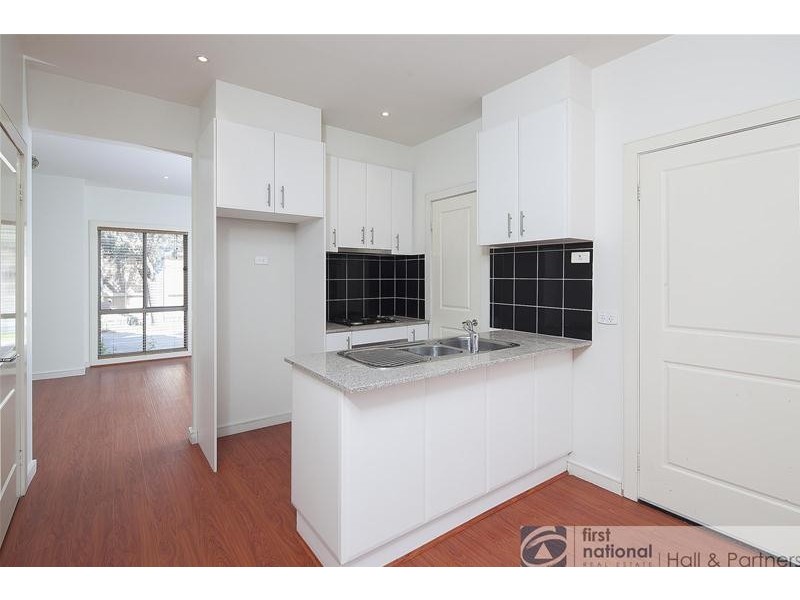 5/32 Stud Road, Dandenong VIC 3175