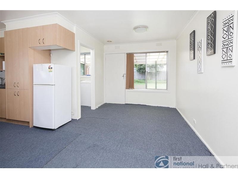27 First Avenue, Dandenong North VIC 3175
