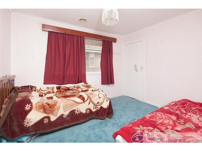 27 First Avenue, Dandenong North VIC 3175