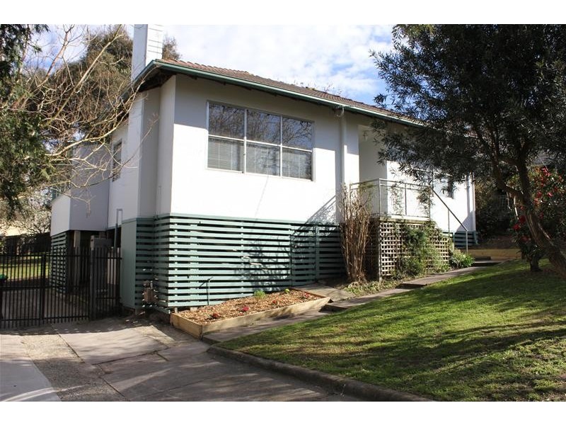 5 Camelia Court, Doveton VIC 3177