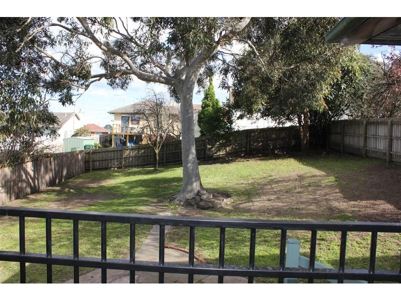 5 Camelia Court, Doveton VIC 3177