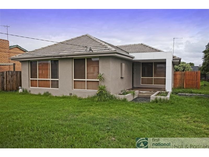 2 First Avenue, Dandenong North VIC 3175