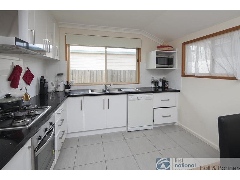 2 First Avenue, Dandenong North VIC 3175