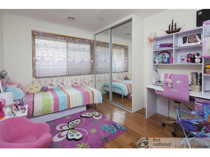 2 First Avenue, Dandenong North VIC 3175