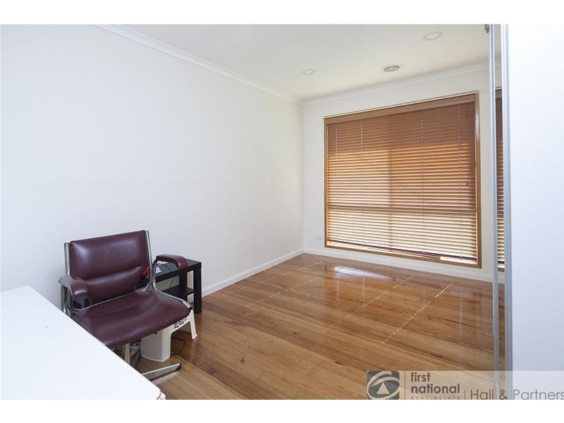 2 First Avenue, Dandenong North VIC 3175