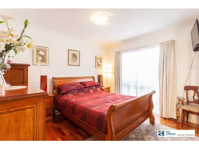 2/58 Oakwood Avenue, Dandenong North VIC 3175