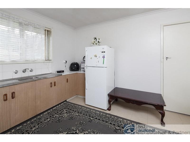 2/30 Olive Road, Eumemmerring VIC 3177