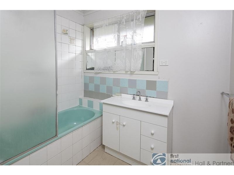 2/30 Olive Road, Eumemmerring VIC 3177